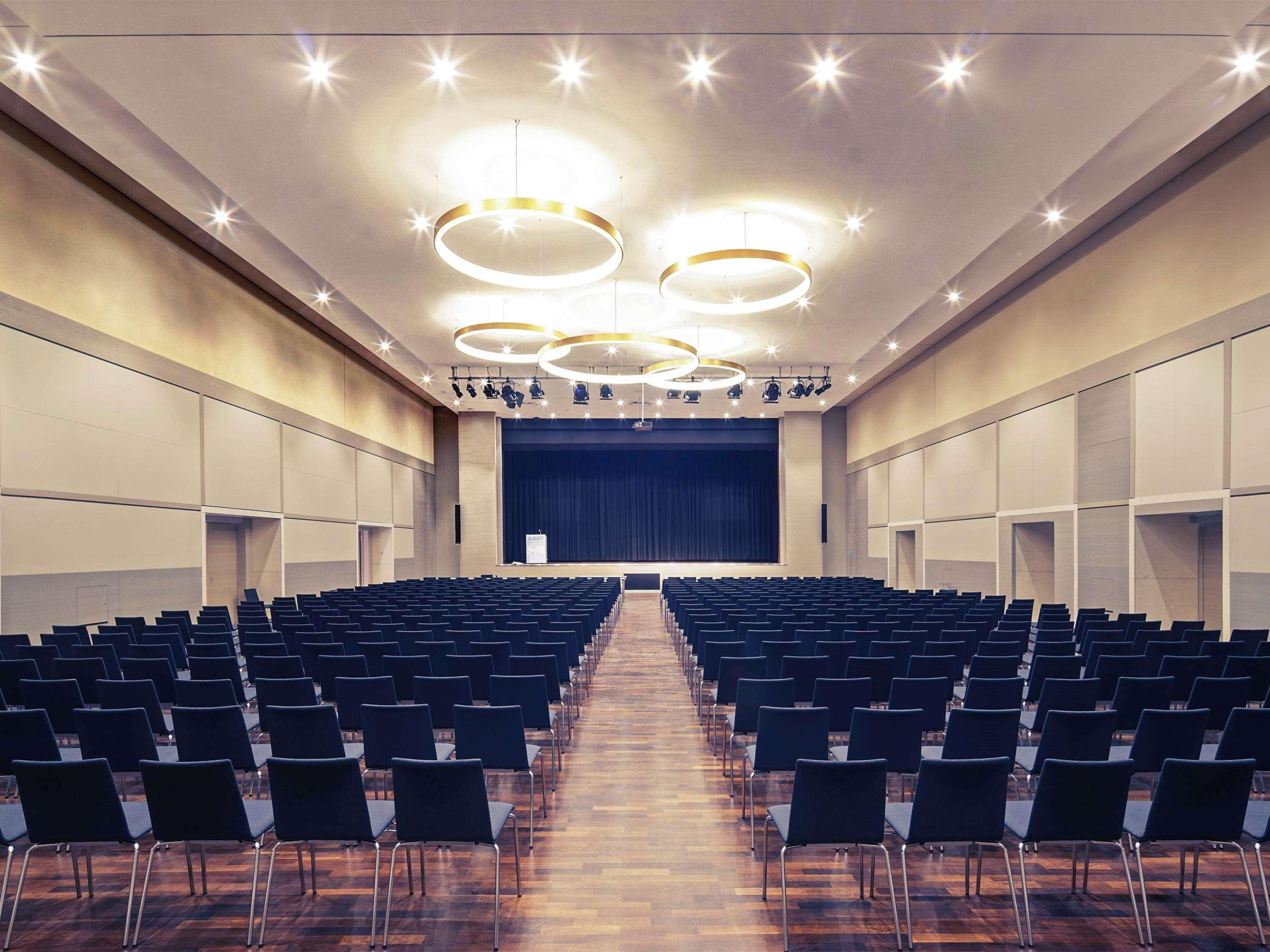 Hotel Mercure Messe&kongress 4*