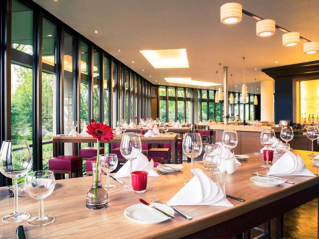 Mercure Messe&kongress Hotel 4*