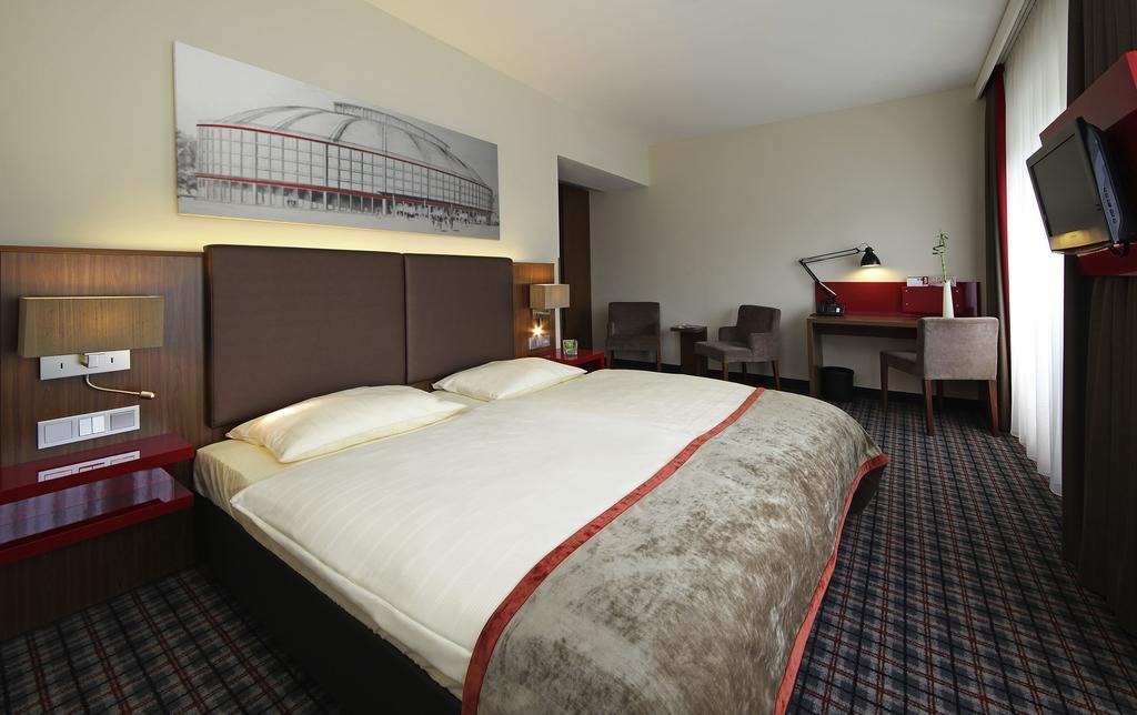 Hotel Mercure Messe&kongress 4*