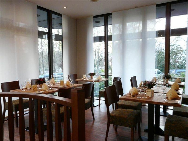 Mercure Messe&kongress Hotel