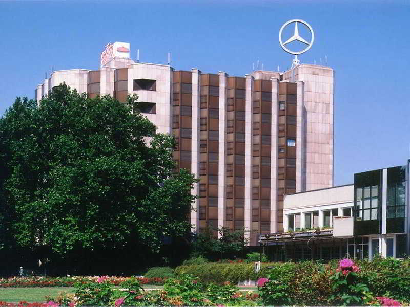 Mercure Messe&kongress Hotel 4*