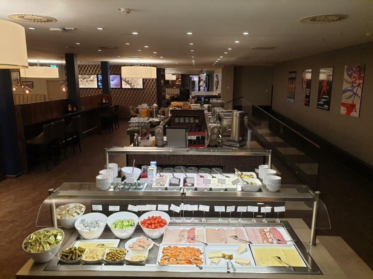 Mercure Messe 4*